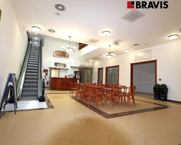 Pronájem obchodního prostoru, Brno, Starobrněnská, 40 m2