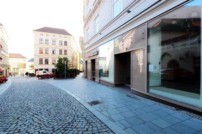 Pronájem obchodního prostoru, Brno, Starobrněnská, 40 m2