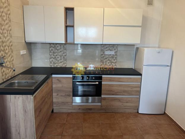 Pronájem bytu 1+kk, Hradec Králové, Škroupova, 39 m2