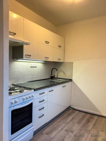 Pronájem bytu 1+kk, Ostrava - Poruba, Sokolovská, 28 m2