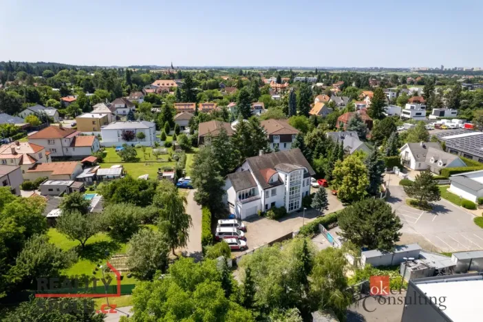 Prodej kanceláře, Průhonice, U Křížku, 447 m2