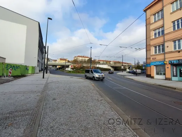 Pronájem komerčního pozemku, Praha, 148 m2