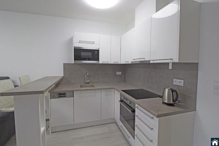 Pronájem bytu 2+kk, Praha - Stodůlky, Holýšovská, 47 m2