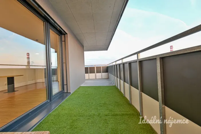 Pronájem bytu 1+kk, Brno, Bratislavská, 33 m2