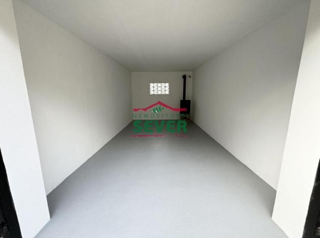 Prodej garáže, Lom - Loučná, Školní, 21 m2
