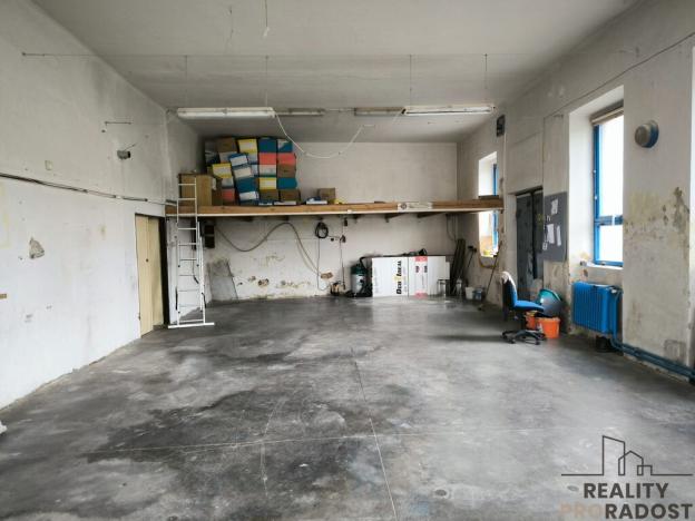 Prodej rodinného domu, Dnešice - Černotín, 268 m2