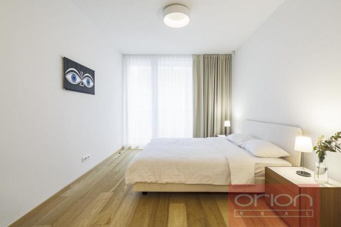 Pronájem bytu 2+kk, Praha - Smíchov, Holečkova, 88 m2