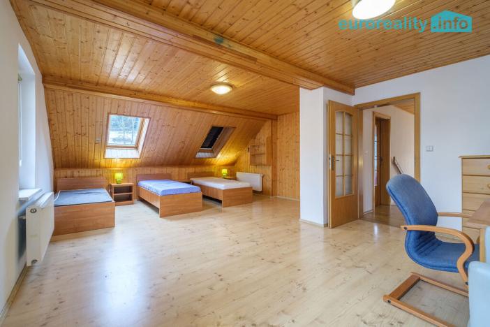 Prodej apartmánu, Nové Hamry, 1064 m2