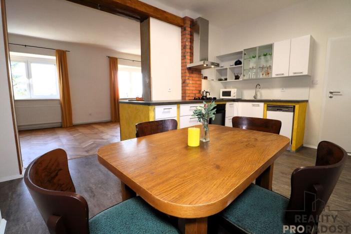 Prodej rodinného domu, Pozořice, Nad Ostrůvkem, 321 m2