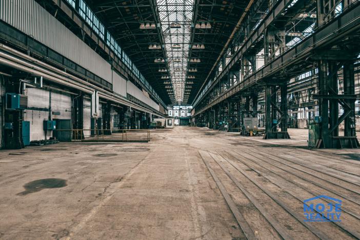 Pronájem výrobních prostor, Plzeň, Tylova, 1200 m2