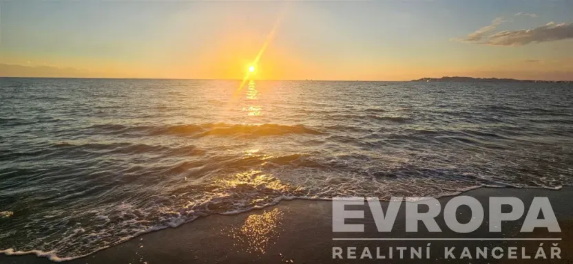 Prodej bytu 1+kk, Drač, Albania, Albánie, Rruga Liria, 37 m2