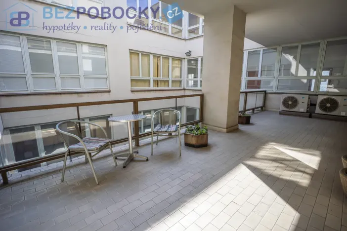 Pronájem kanceláře, Havlíčkův Brod, Havlíčkovo náměstí, 1200 m2