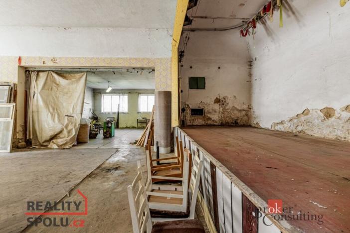 Prodej rodinného domu, Úsobí, 395 m2