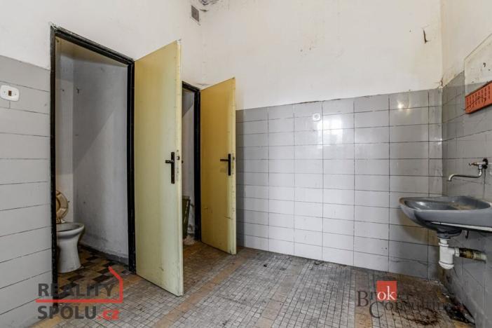 Prodej rodinného domu, Úsobí, 395 m2