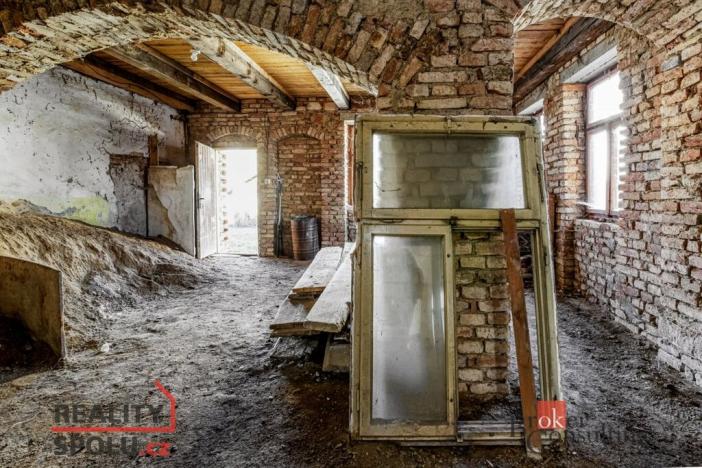 Prodej rodinného domu, Úsobí, 395 m2