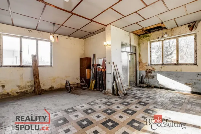 Prodej rodinného domu, Úsobí, 395 m2