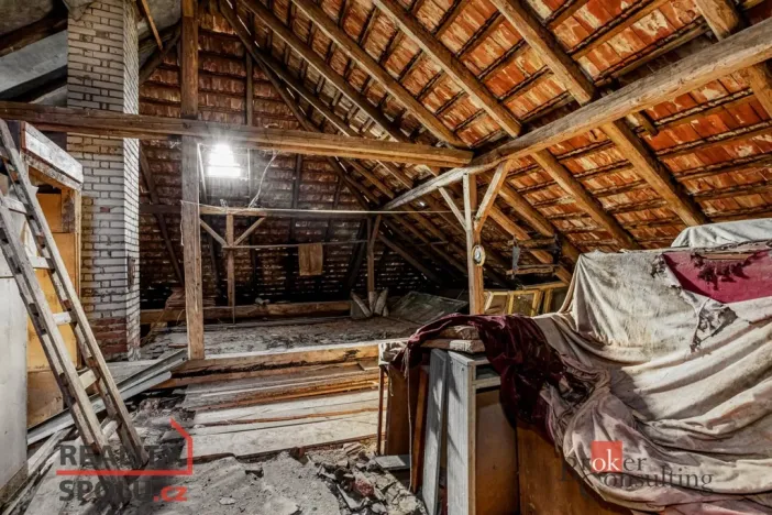 Prodej rodinného domu, Úsobí, 395 m2