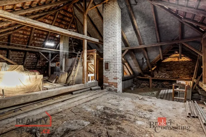 Prodej rodinného domu, Úsobí, 395 m2