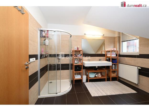 Prodej rodinného domu, Praha - Lochkov, K úvozu, 323 m2