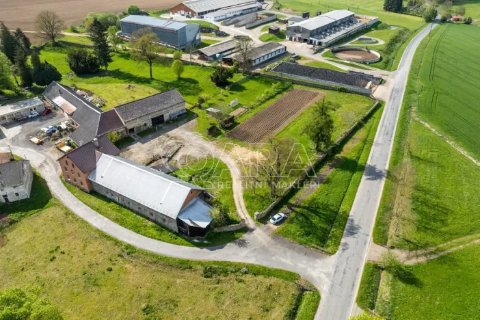 Prodej komerčního pozemku, Kolinec - Malonice, 3899 m2