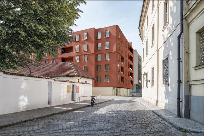 Pronájem obchodního prostoru, Praha - Staré Město, U milosrdných, 150 m2