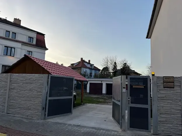 Pronájem garáže, České Budějovice, Budivojova, 17 m2