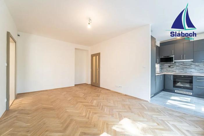 Prodej bytu 2+kk, Praha - Dejvice, Na Vlčovce, 53 m2