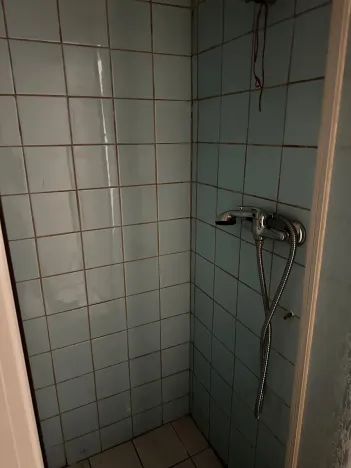 Pronájem komerční nemovitosti, Děčín, Lesní cesta, 230 m2