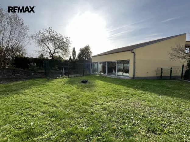 Prodej vily, Zlín - Štípa, Dolečky I, 700 m2