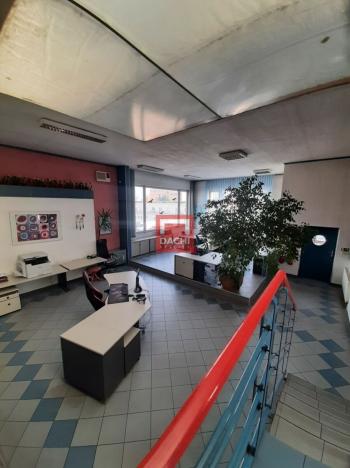 Pronájem kanceláře, Olomouc, Šlechtitelů, 299 m2