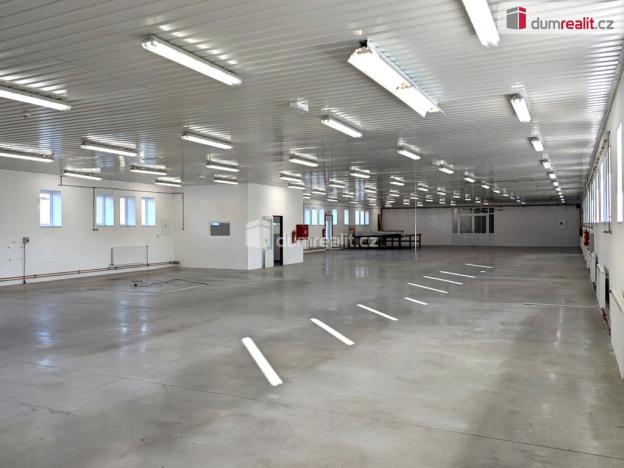 Pronájem výrobních prostor, Kaplice - Mostky, 1000 m2