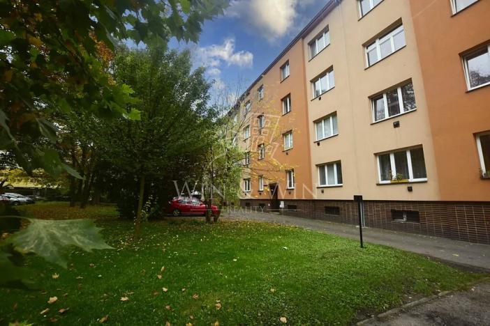 Pronájem bytu 2+1, Kolín, Sladkovského, 61 m2