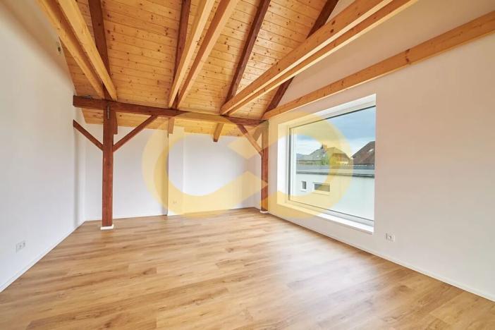 Prodej rodinného domu, Vrchlabí, Pražská, 401 m2