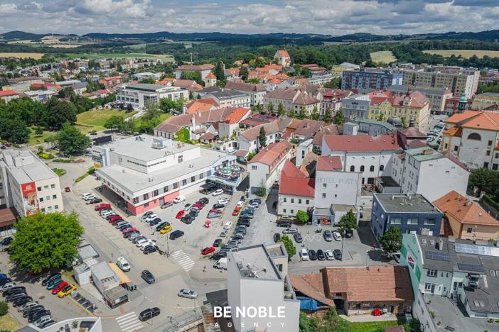 Pronájem obchodního prostoru, Benešov, Vnoučkova, 186 m2