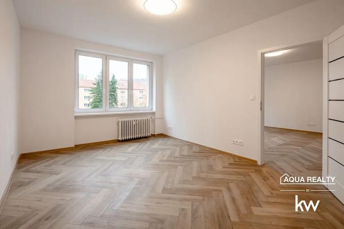 Prodej bytu 3+kk, Karlovy Vary, Šumavská, 68 m2