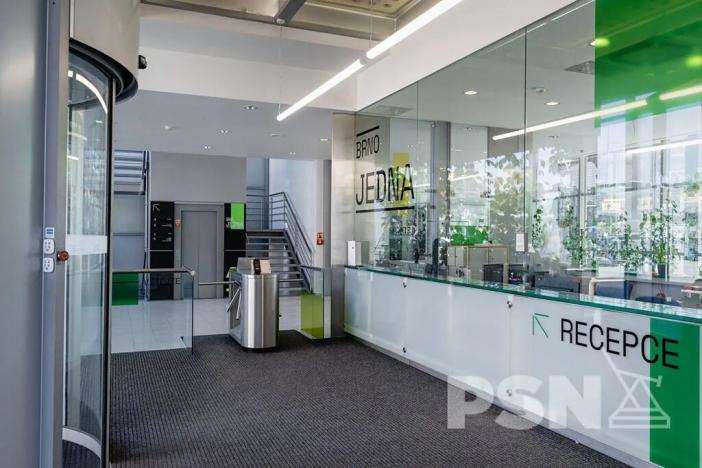 Pronájem kanceláře, Brno, Plynárenská, 710 m2