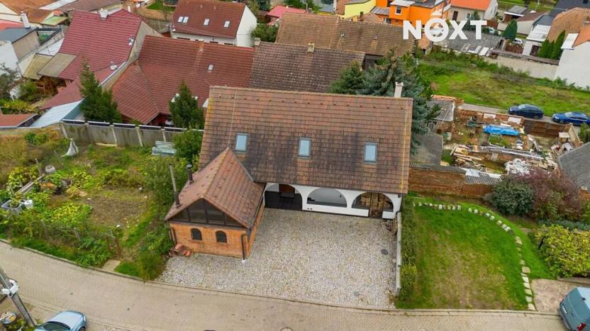 Prodej rodinného domu, Mutěnice, 450 m2