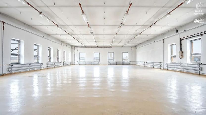 Pronájem skladu, Bystřice pod Hostýnem, Přerovská, 1000 m2