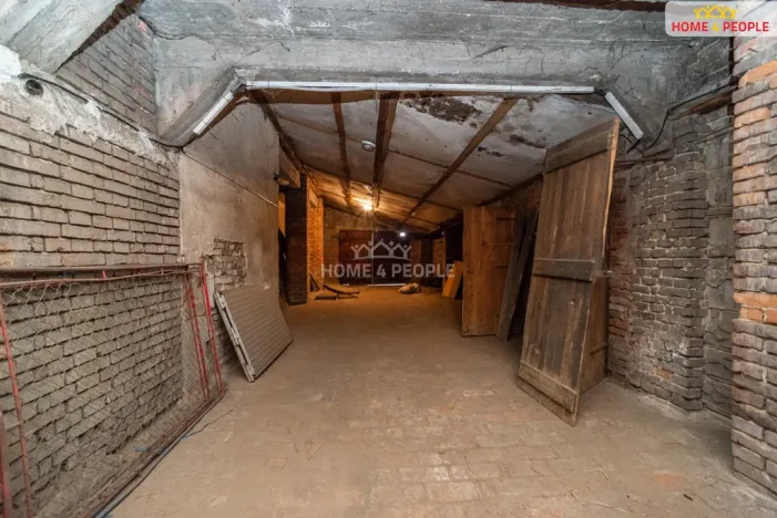 Prodej výrobních prostor, Všetaty - Přívory, Mělnická, 23788 m2