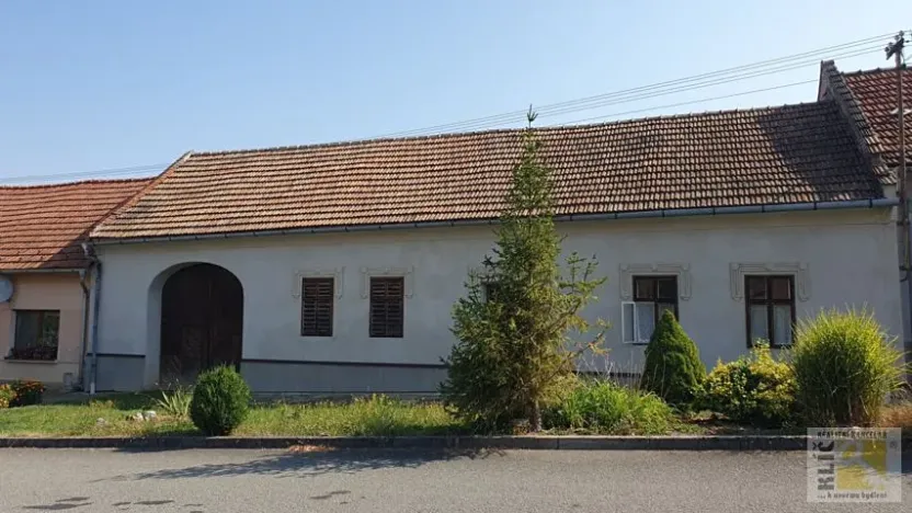 Prodej rodinného domu, Roštín, 150 m2