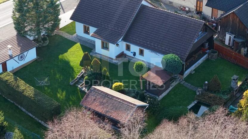 Prodej rodinného domu, Volary, 240 m2