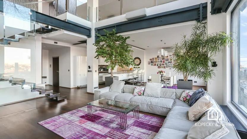 Prodej atypického bytu, Praha - Smíchov, Křížová, 428 m2