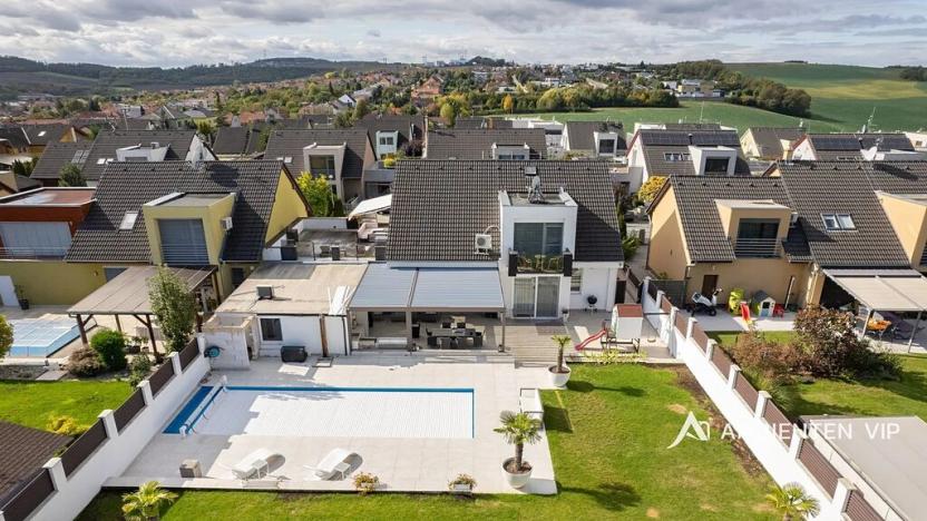 Prodej rodinného domu, Moravany, V Jámách, 320 m2