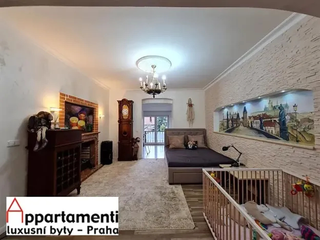 Prodej rodinného domu, Praha - Kyje, Vranovská, 290 m2