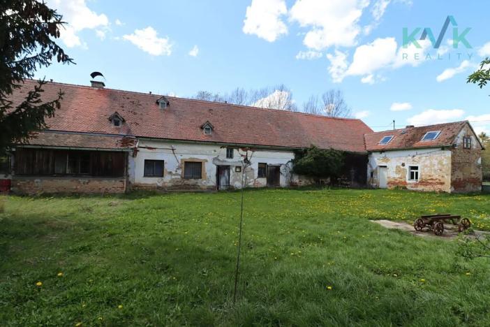 Prodej zemědělského objektu, Toužim, 810 m2