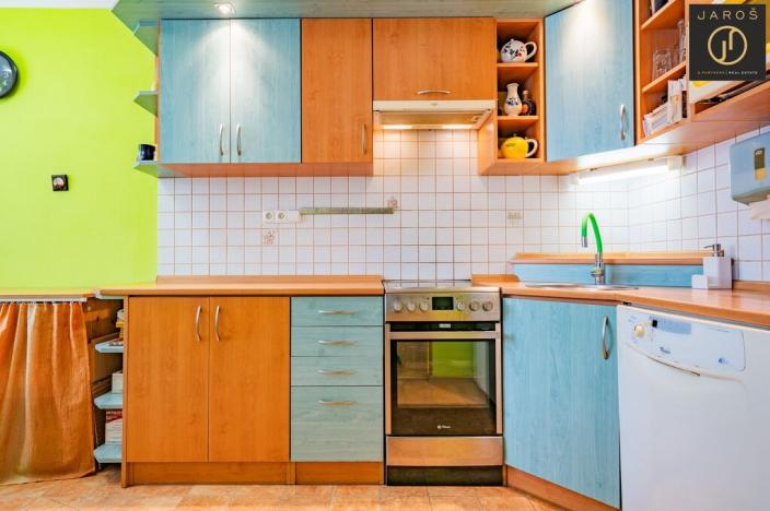 Prodej bytu 3+1, Jince, Zborovská, 65 m2