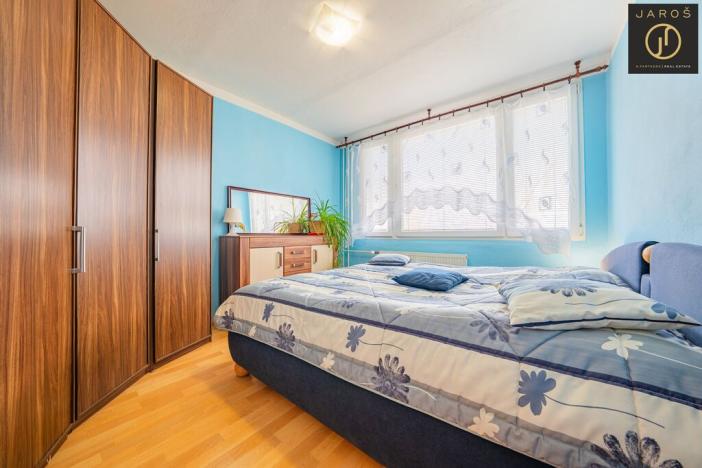 Prodej bytu 3+1, Jince, Zborovská, 65 m2