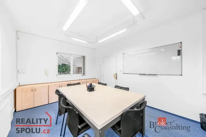 Prodej činžovního domu, Průhonice, U Křížku, 447 m2