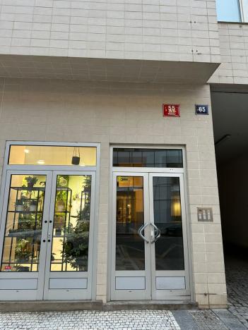 Prodej bytu 2+kk, Praha - Karlín, Křižíkova, 36 m2