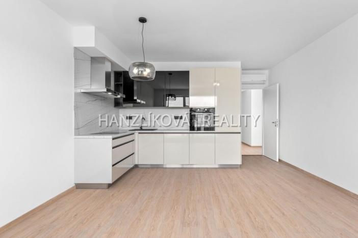 Prodej bytu 3+kk, České Budějovice - České Budějovice 2, Branišovská, 70 m2